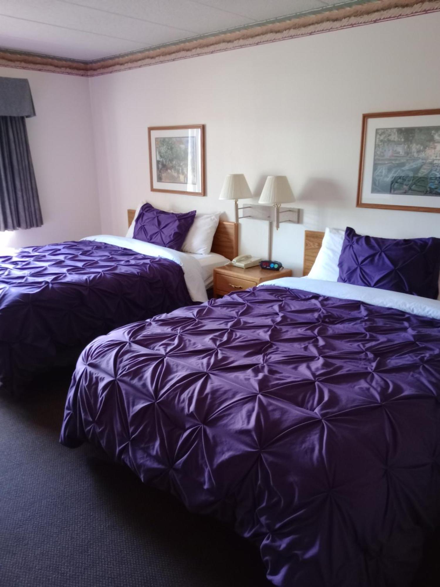 Fairbridge Inn & Suites Thorp Kültér fotó